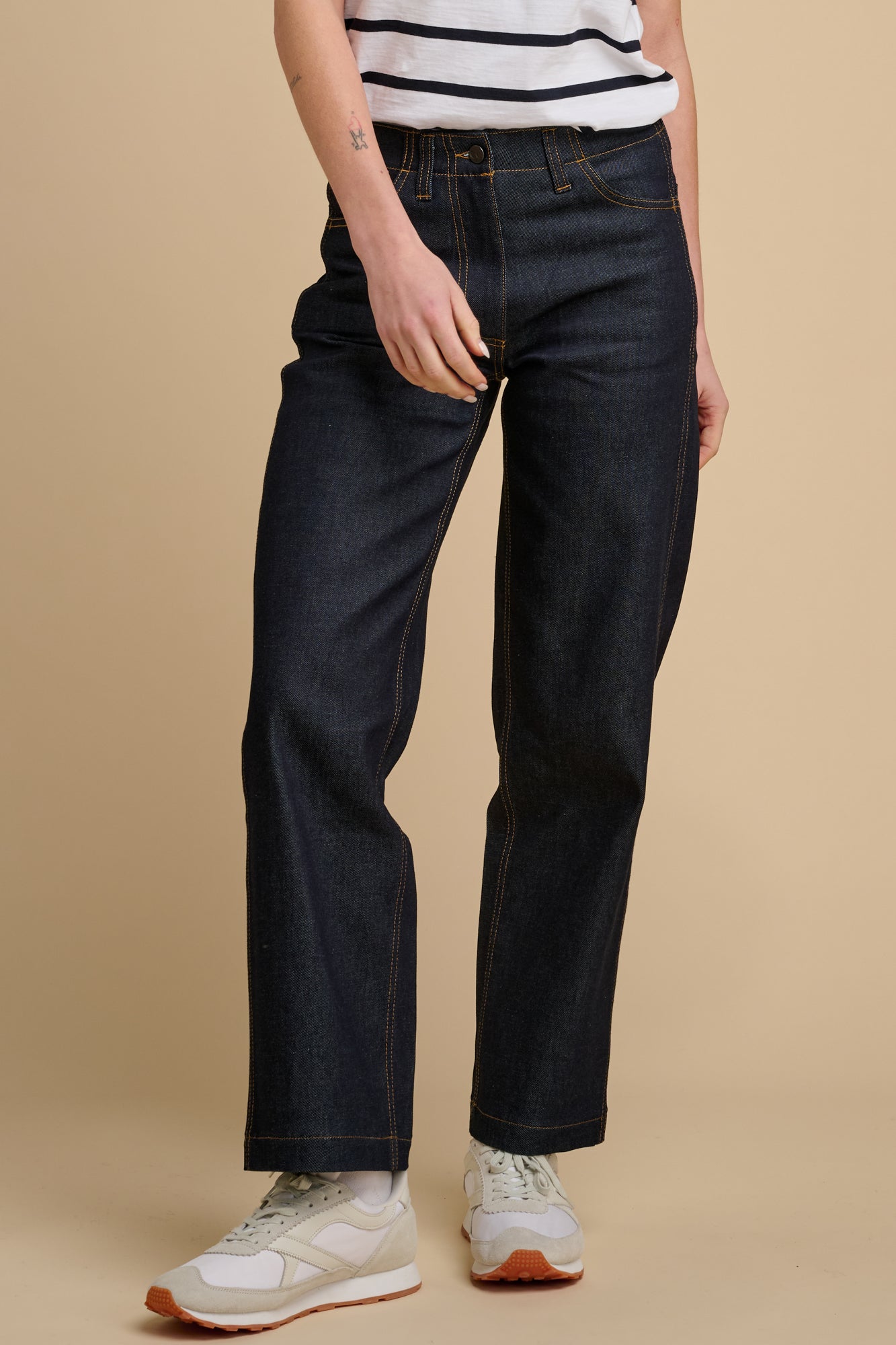 Womens Lightweight Work Wide Straight Jean- Indigo
