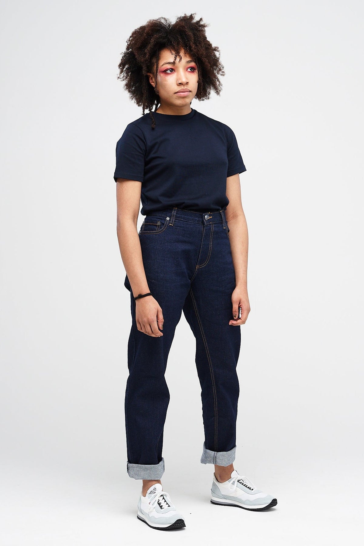 Women's Straight Leg Jeans Rinse - Community Clothing