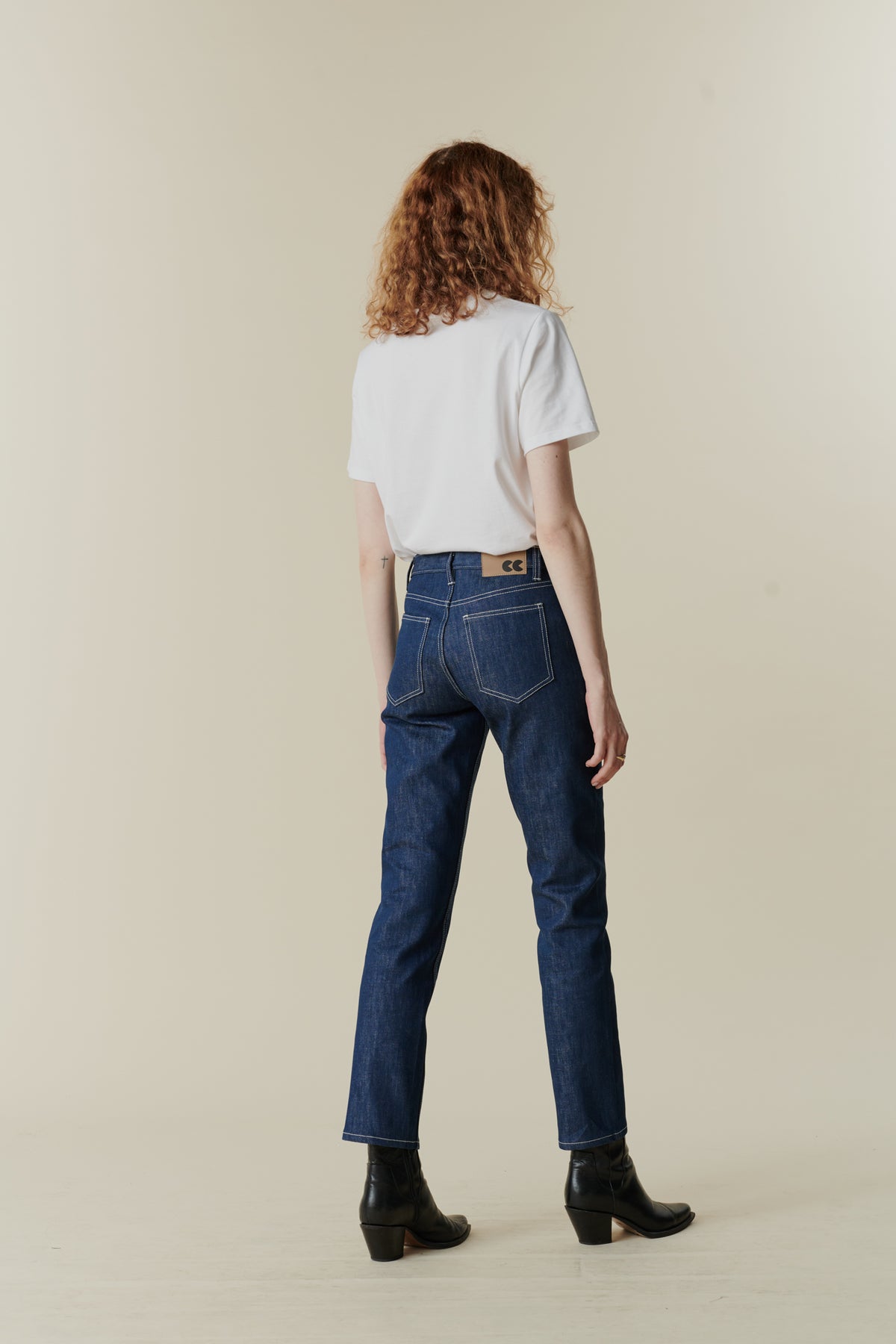 Women's Straight Leg Mid Rise Denim Jeans - Blue
