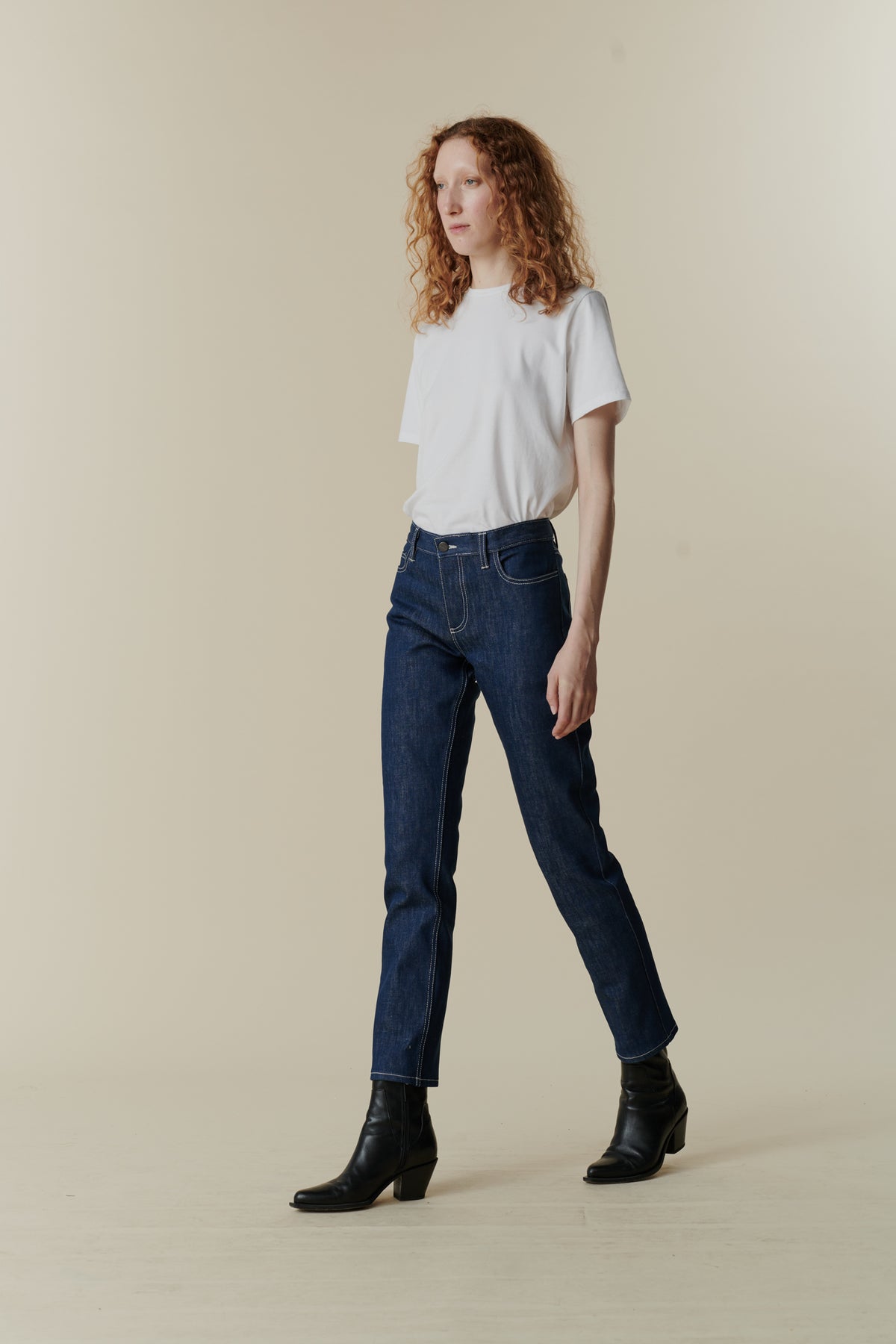 Women's Straight Leg Mid Rise Denim Jeans - Blue