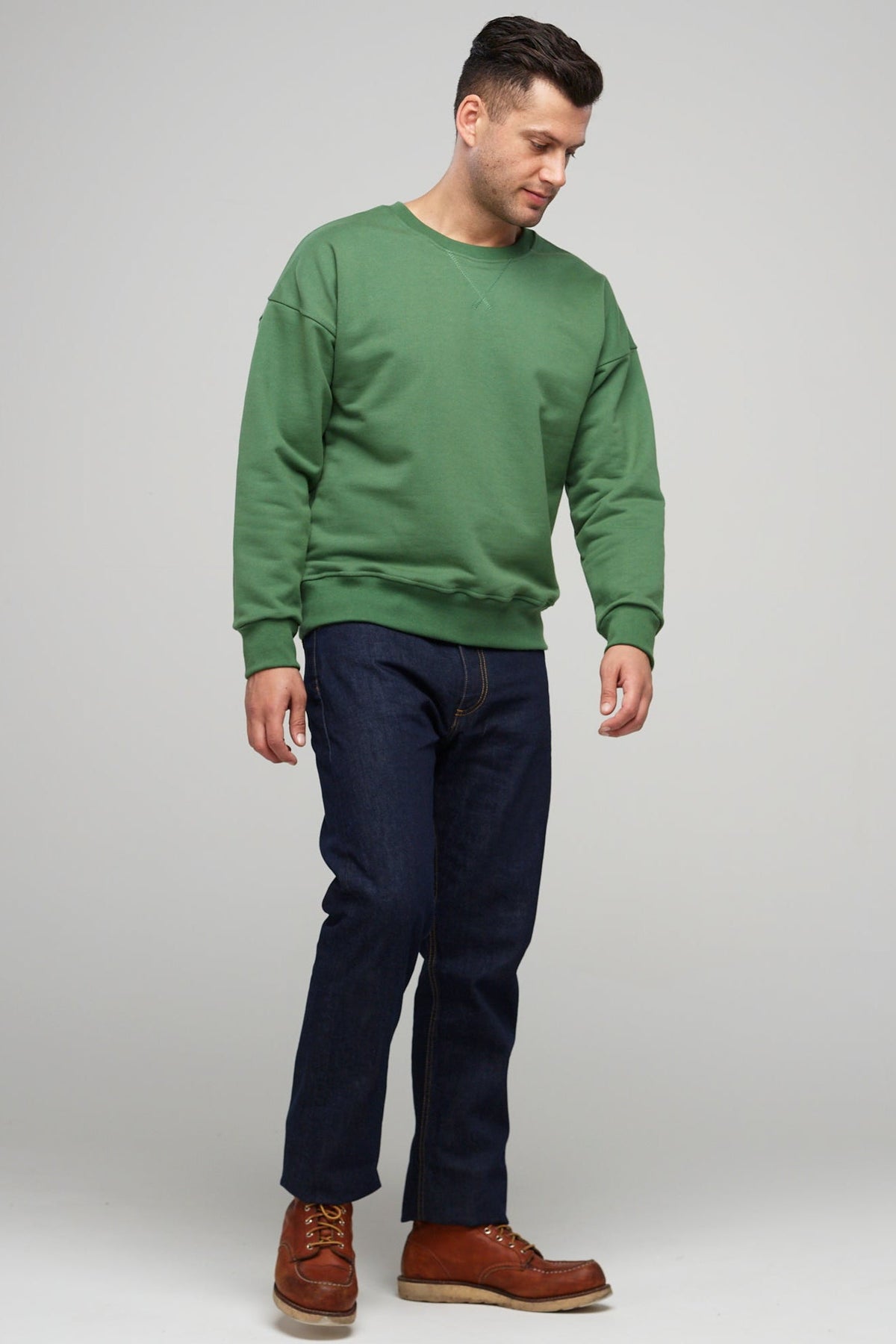 
            Men&#39;s Drop Shoulder Sweatshirt Bottle Green - Community Clothing