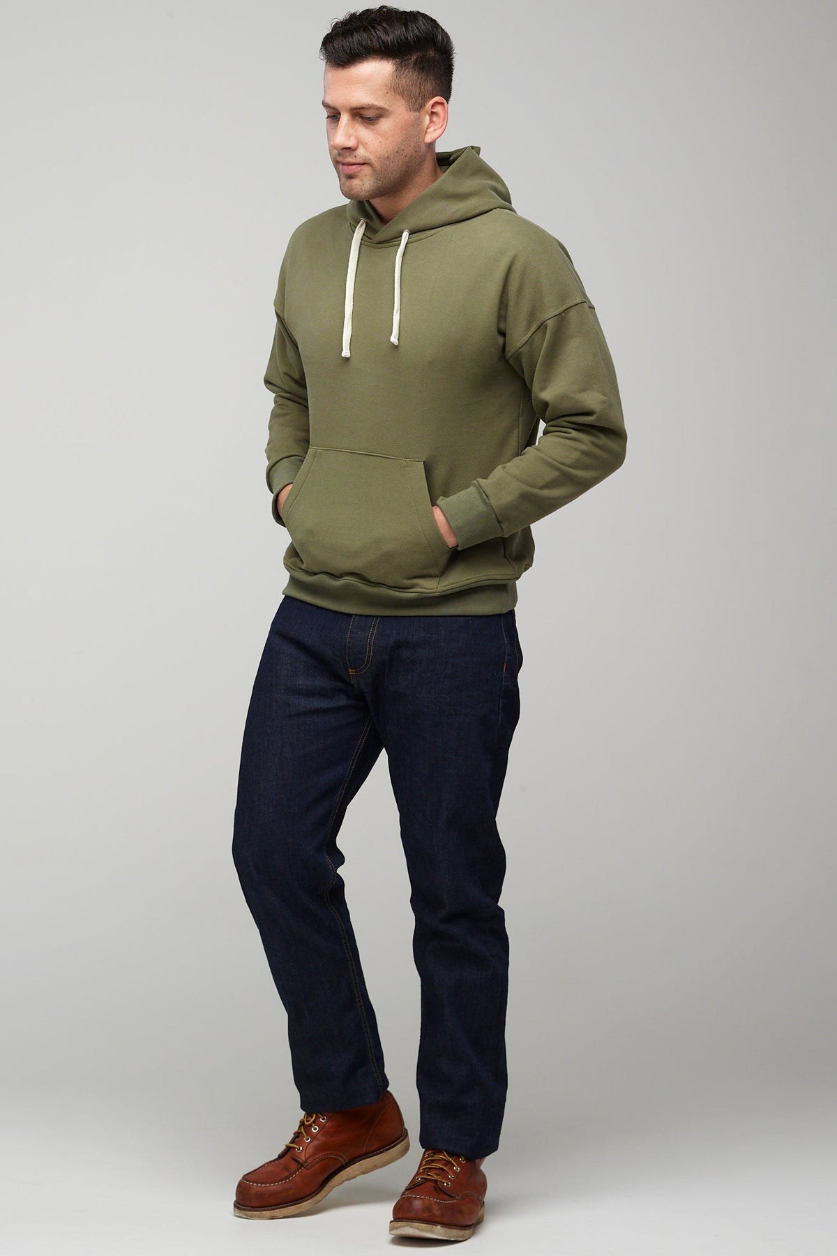 
            Men&#39;s Hooded Sweatshirt Olive - Community Clothing