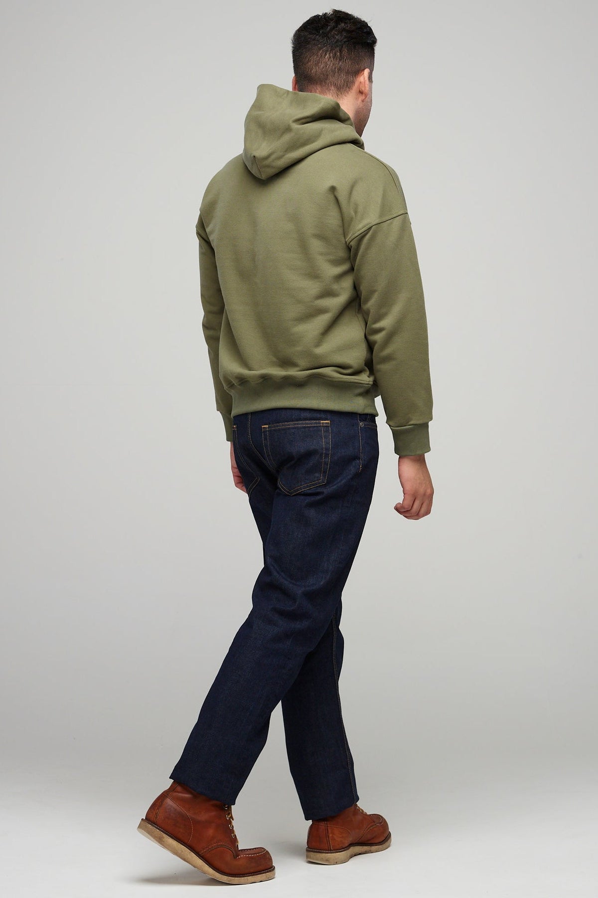 
            Men&#39;s Hooded Sweatshirt Olive - Community Clothing
