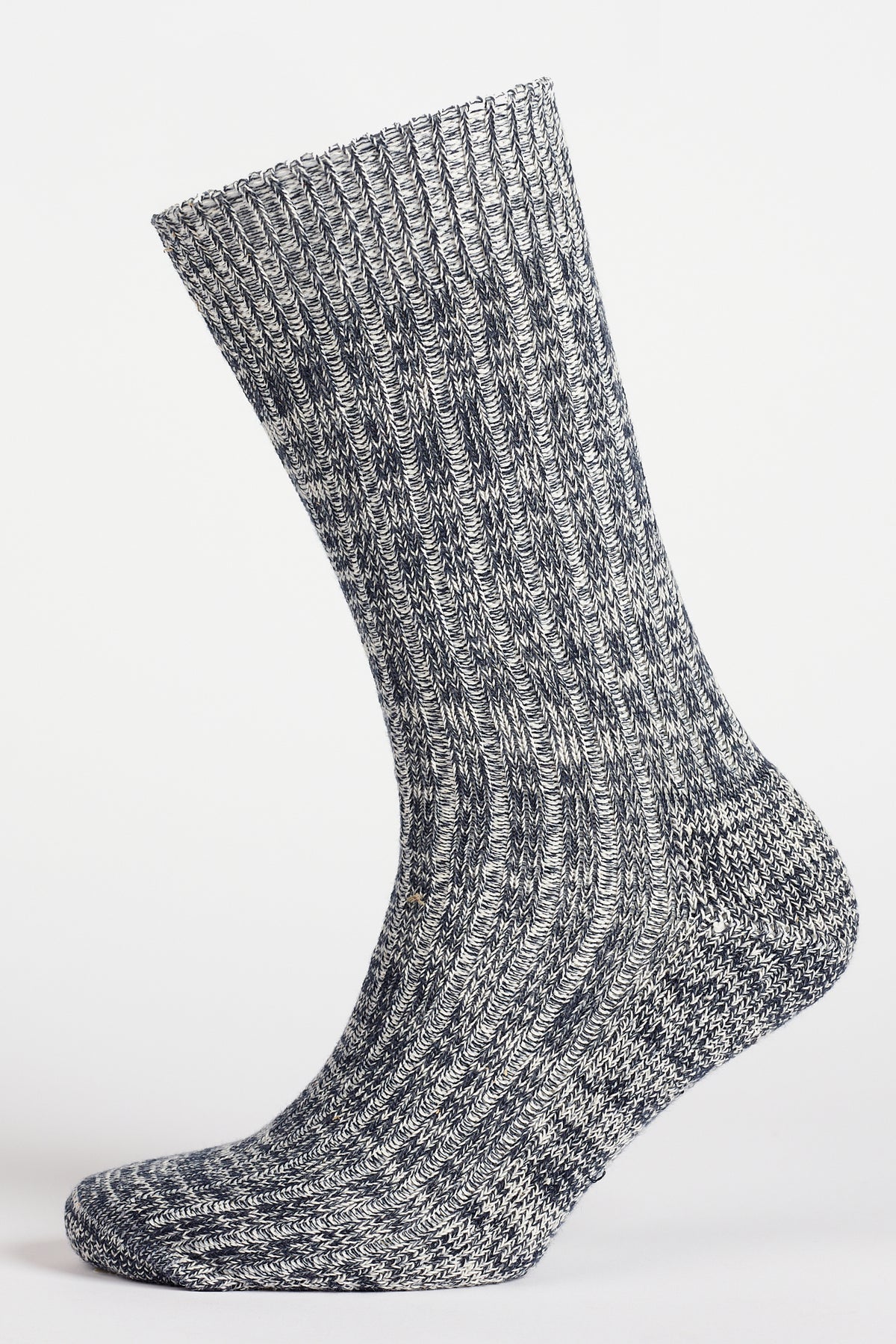 
            Cushioned cotton walking sock in slate grey and white