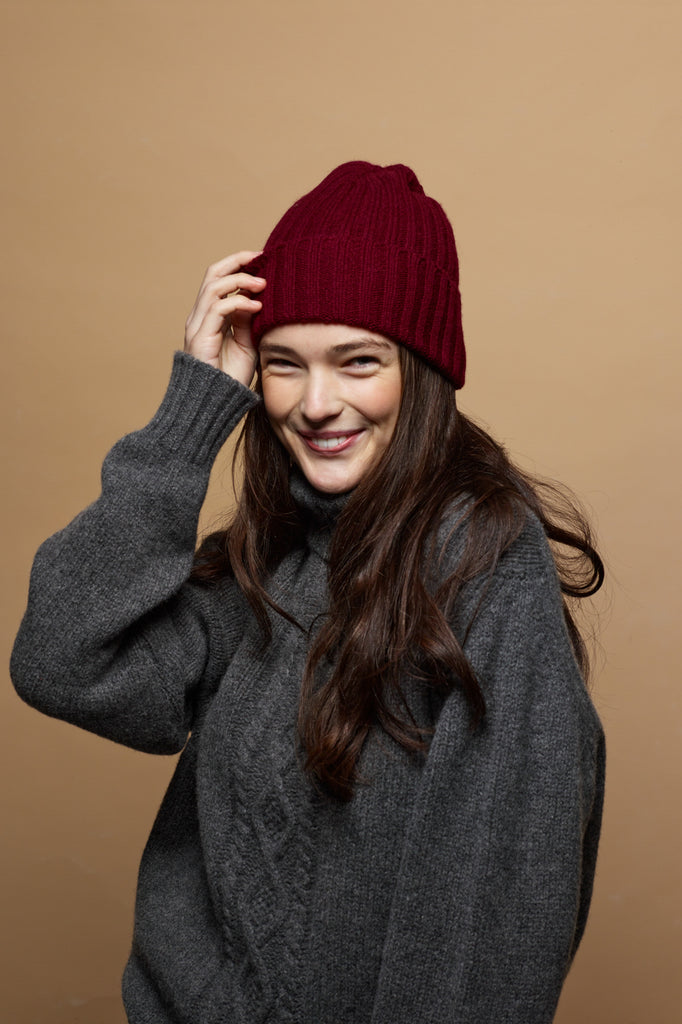 Burgundy polo beanie hotsell