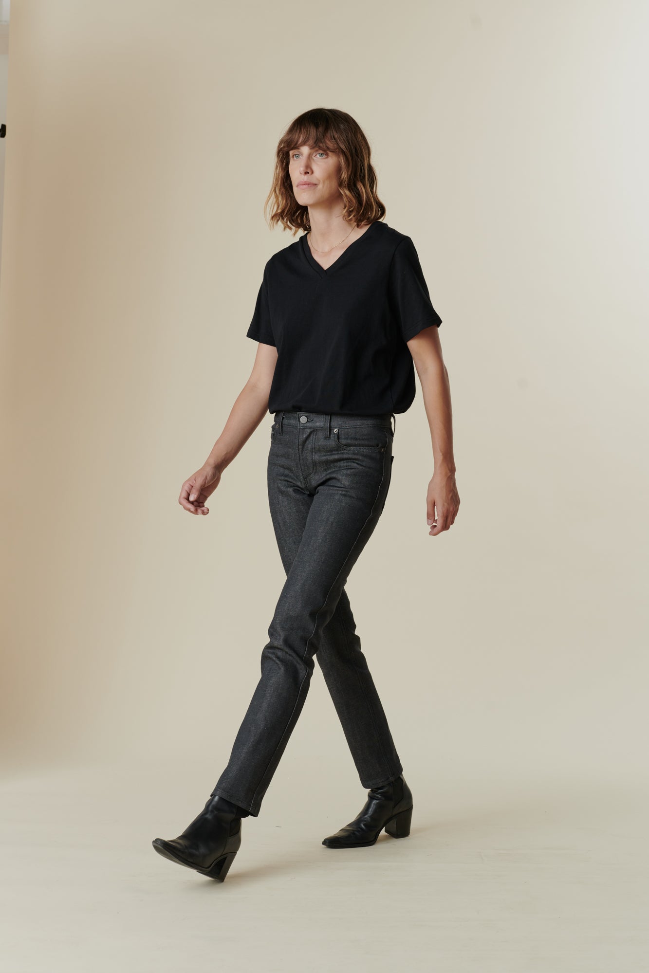 Women's Straight Leg Mid Rise Denim Jeans - Black - Community Clothing