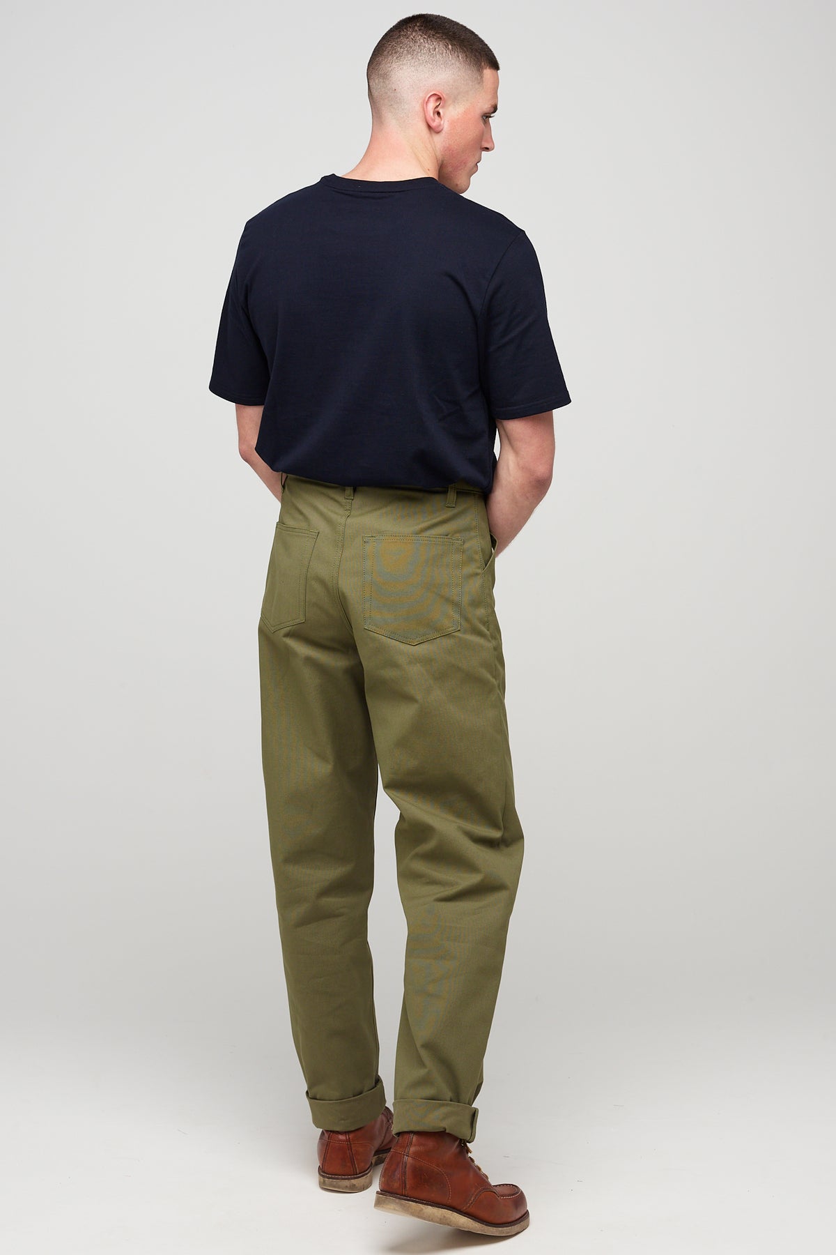 
            Chore trousers in olive