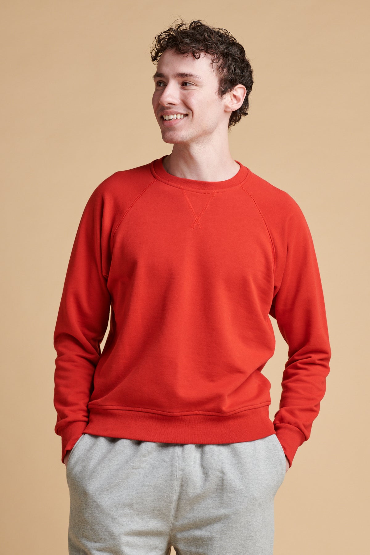 Men's Raglan Sweatshirt - Crimson