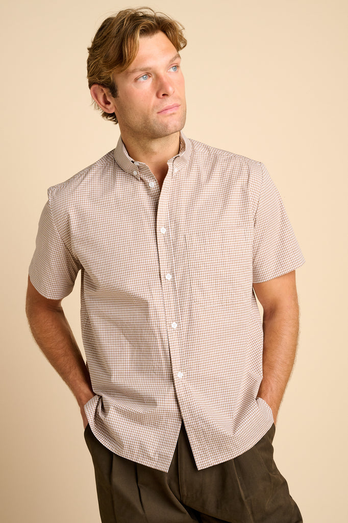 RALPH SHORT SLEEVE BUTTON DOWN COLLAR SHIRT - TAN