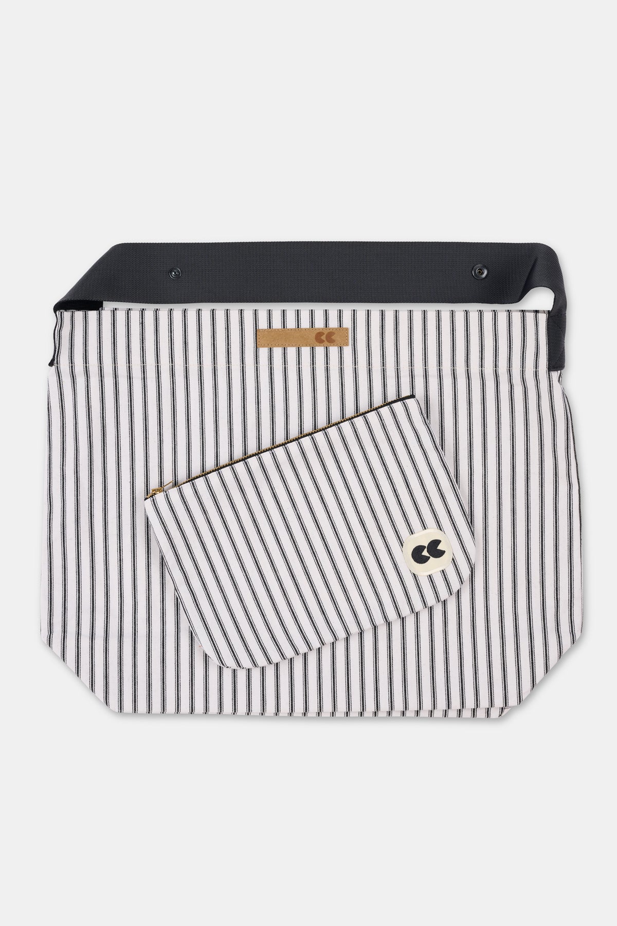Pouch Small- White/Black Stripe