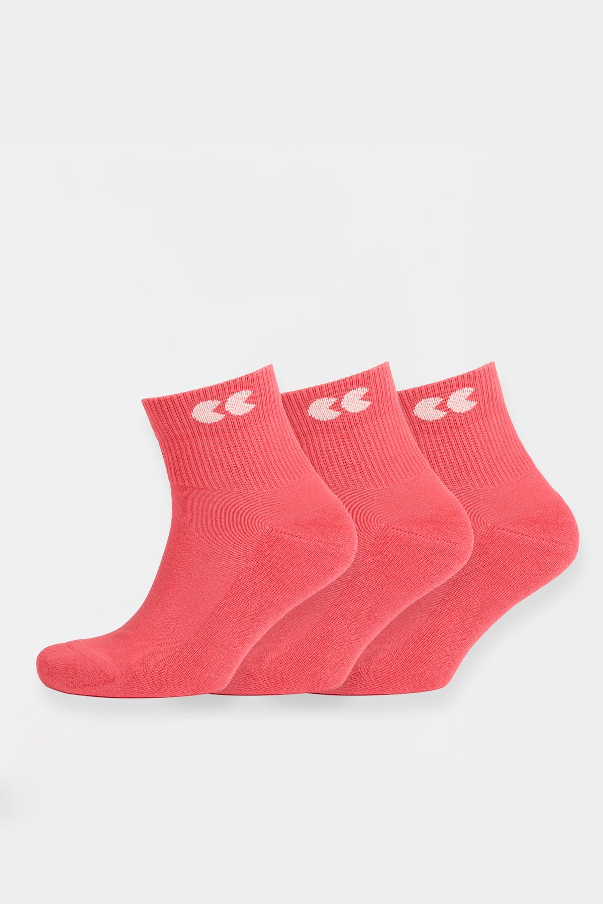 3 pack of sports ankle sock in pink with CC logo on ankle