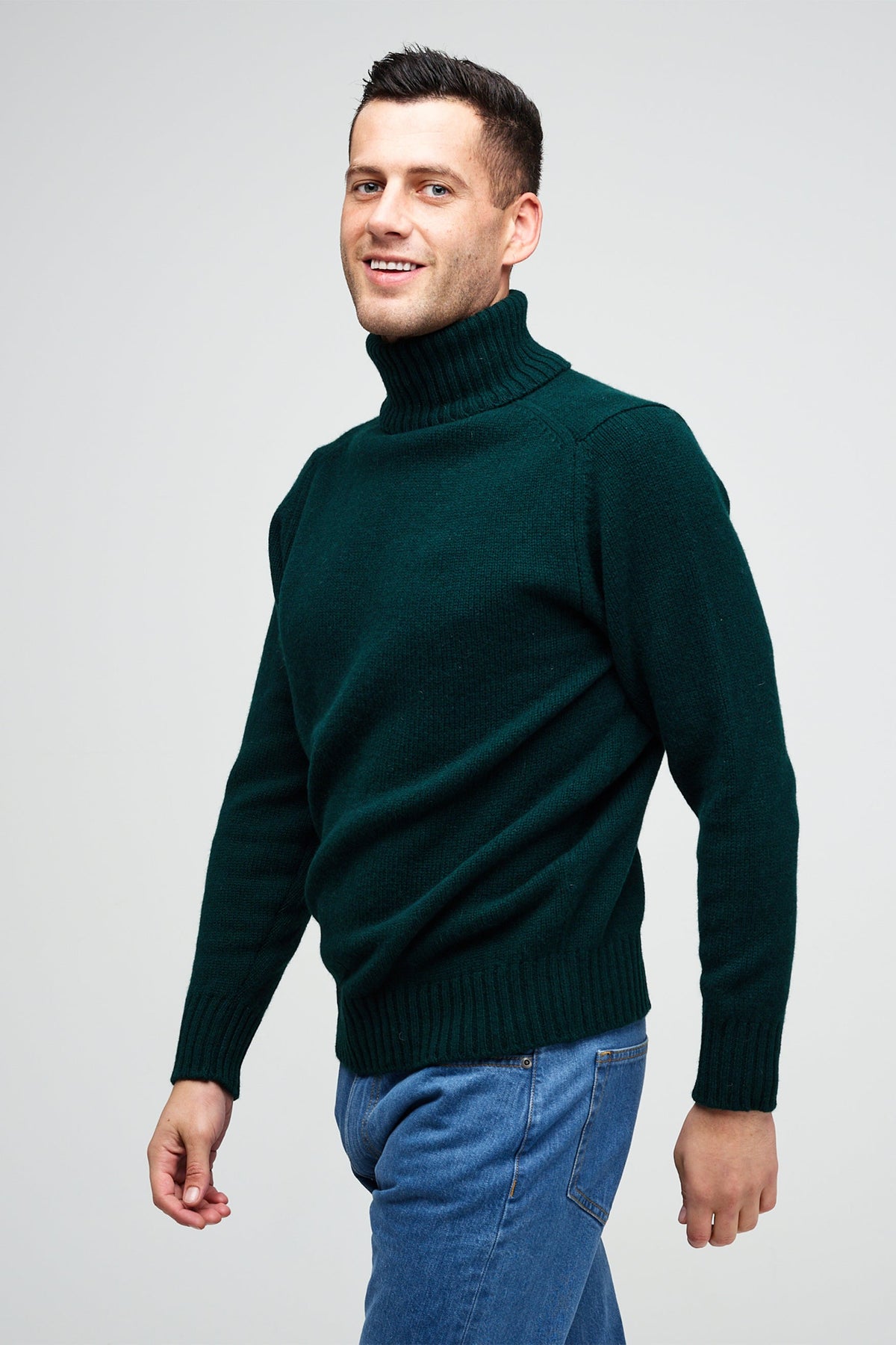 
            Men&#39;s Lambswool Roll Neck Jumper - Bottle Green