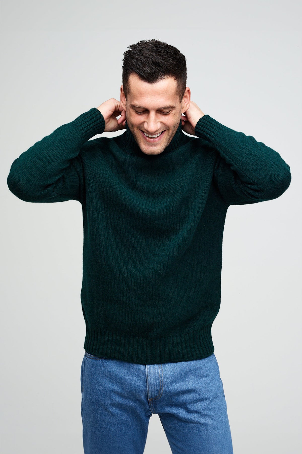 
            Men&#39;s Lambswool Roll Neck Jumper - Bottle Green